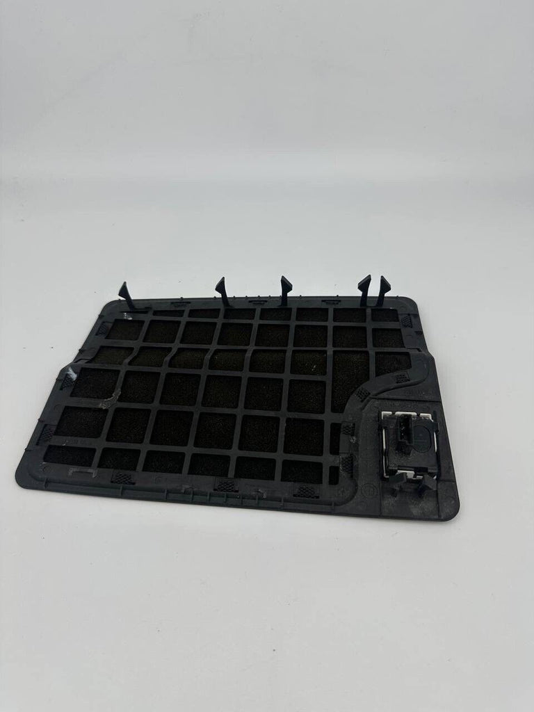 Grille de protection de haut-parleur de tableau de bord pour BMW E60 525i 530i 535i (04-10) OEM 7042798 + 6944017