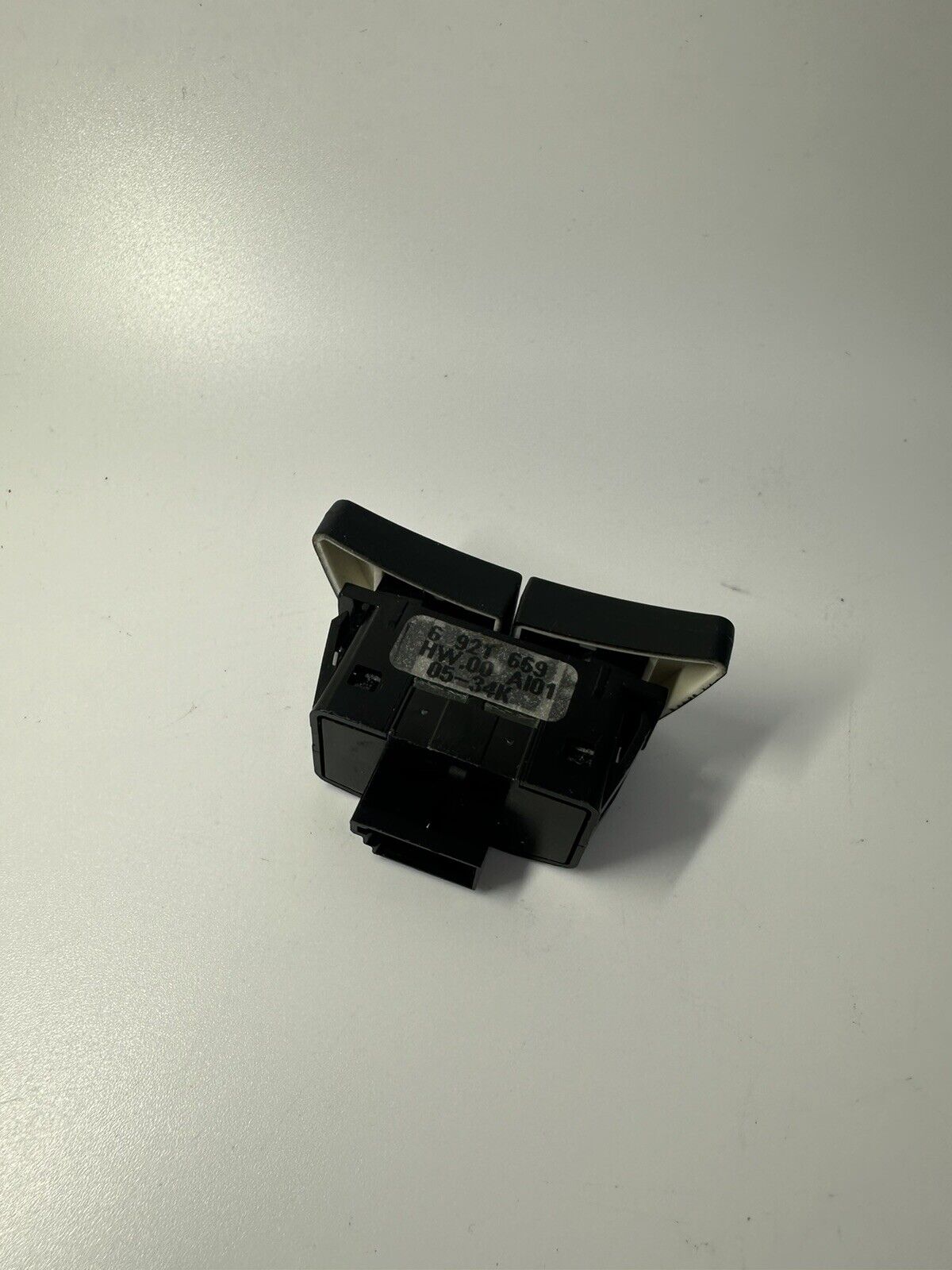 Bouton de commande vocale du menu de la console centrale BMW 530xi 525i E60 04-10 6921669