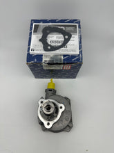 Load image into Gallery viewer, 11667558344 PIERBURG OEM Vacuum Pump For BMW 128i 328i  328xi 528i xDrive 3.0L