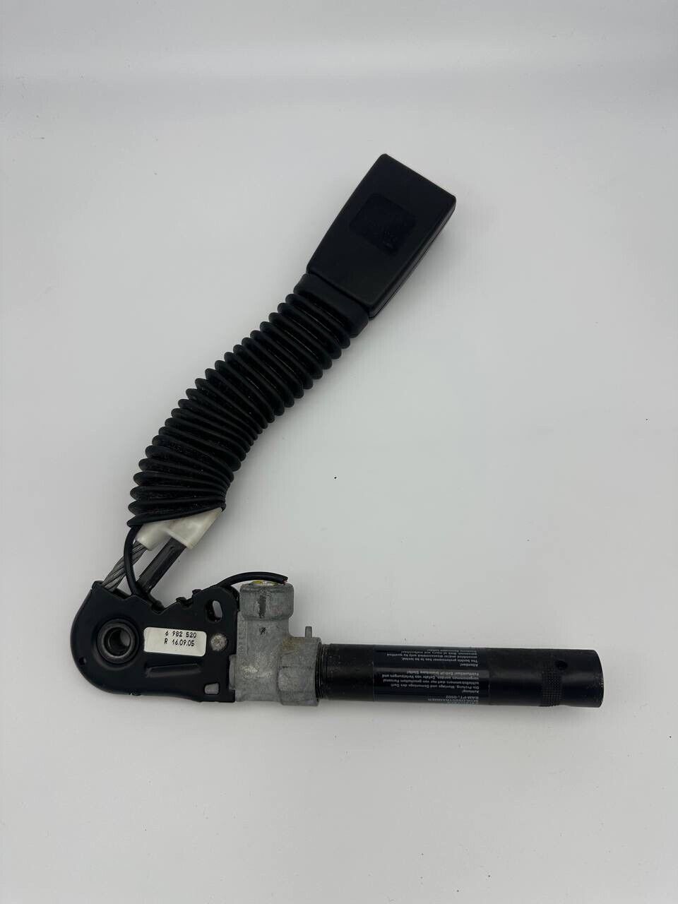 Boucle de ceinture de sécurité côté passager droit pour BMW Série 5 2004-2010 OEM 6982520