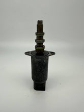 Charger l&#39;image dans la galerie, Solénoïde VANOS BMW d&#39;occasion - BMW d&#39;origine 11367841072 