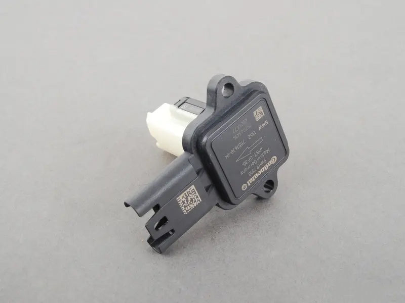 BMW Mass Air Flow Sensor - Genuine BMW 13627551638
