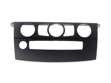 Charger l'image dans la galerie, BMW E60/E61 CIC Covering Center - Genuine BMW 51456976361