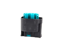 Charger l'image dans la galerie, BMW Universal Socket Housing Uncoded (4 Pol) - Genuine BMW 61138365356