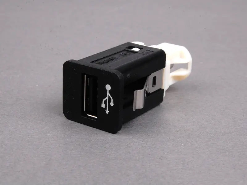 BMW USB Socket - Genuine BMW 84109237656
