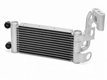 Charger l'image dans la galerie, BMW S65 DCT / 6-Speed Dual-Pass Transmission Cooler - CSF Racing 8042
