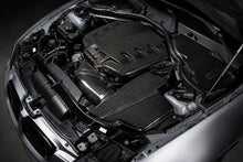 Charger l'image dans la galerie, Eventuri BMW S65 E9X M3 Black Carbon Airbox Lid - Gloss
