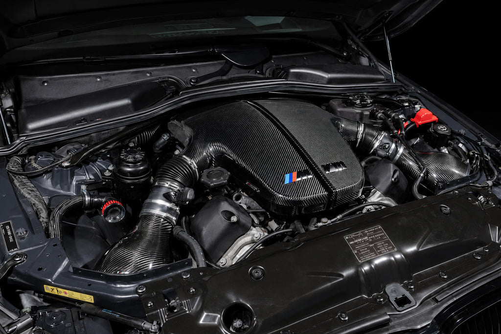 Eventuri BMW S85 E6X M5 / M6 Black Carbon Inlet Plenum