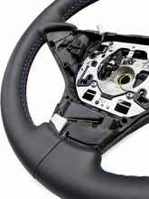 Charger l'image dans la galerie, BMW S85 Manual M Sport Heated Steering Wheel - Black Nappa Leather / Anthracite Alcantara - Genuine GEMS 32342283937