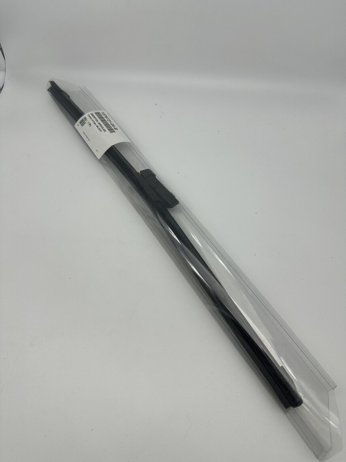 Balai d'essuie-glace neuf 19 pouces pour passager Tesla Model 3 2017-2023 1076731-00-B
