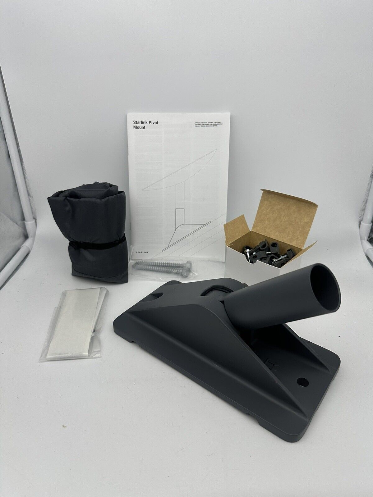 Starlink V2 Pivot Mount - 03512005-502