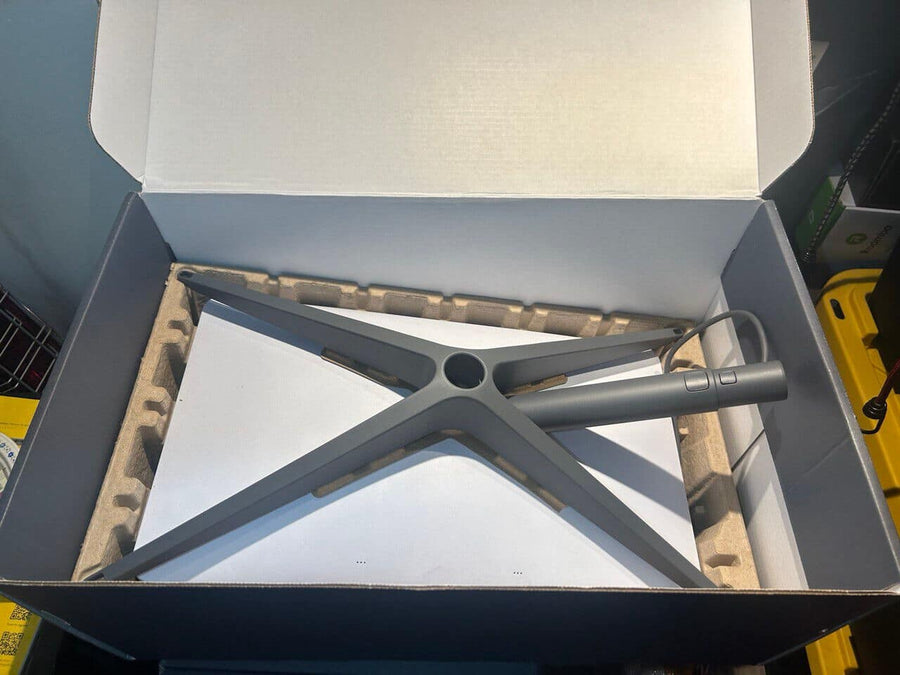 Starlink V2 Satellite Dish Kit with Router - UTA-212 & UTR-211