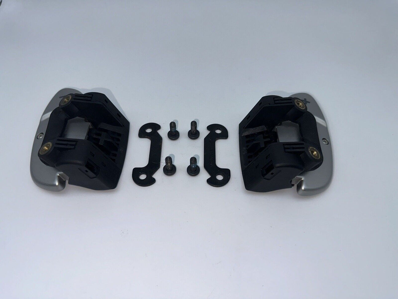 Palettes de changement de vitesse BMW d'occasion Gauche et Droite SMG 3 - Véritable BMW 61317840985 / 61317840986