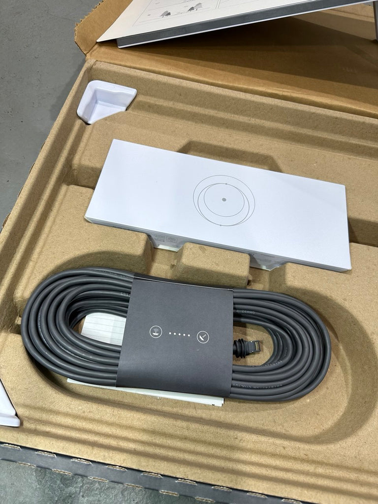 Kit d'antenne parabolique Starlink V3 avec routeur - UTA-232 et UTR-232